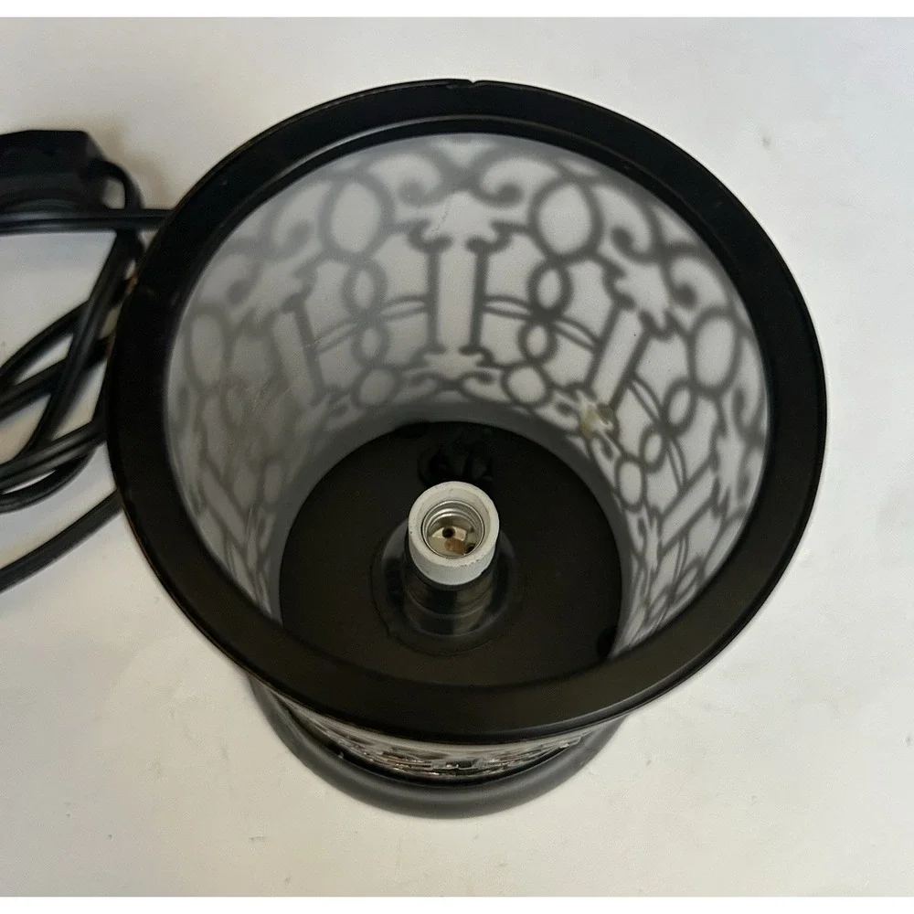 Country Light Metal On Glass Electric Base Intertek‎ Lamp